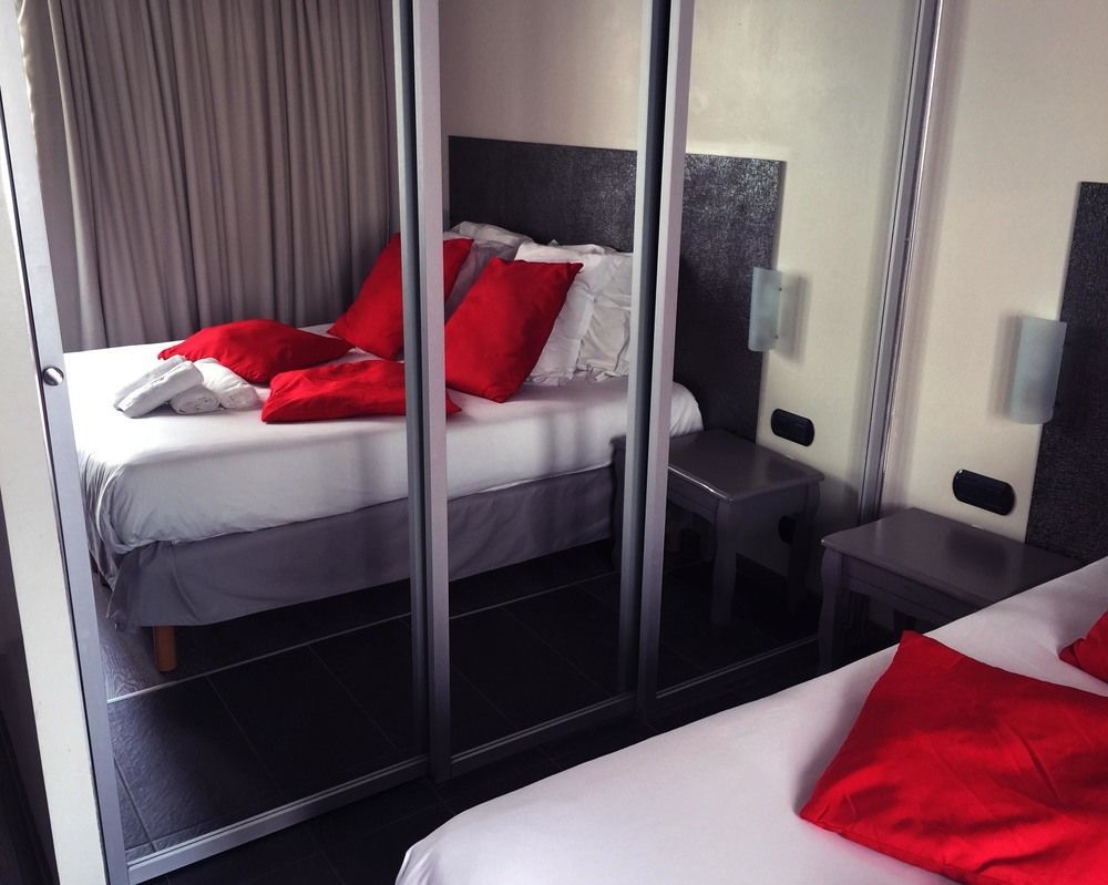 The Element Hotel Париж Екстериор снимка